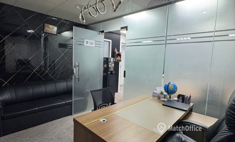 Office Khalid Bin Al Waleed Rd 00000 Dubai