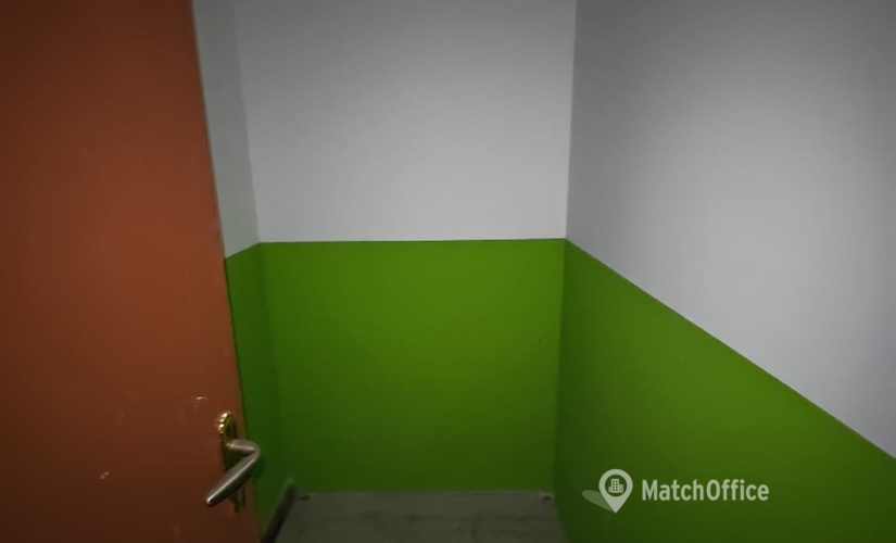 Office Al Maktoum Rd 00000 Dubai