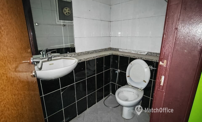 Office Al Maktoum Rd 00000 Dubai