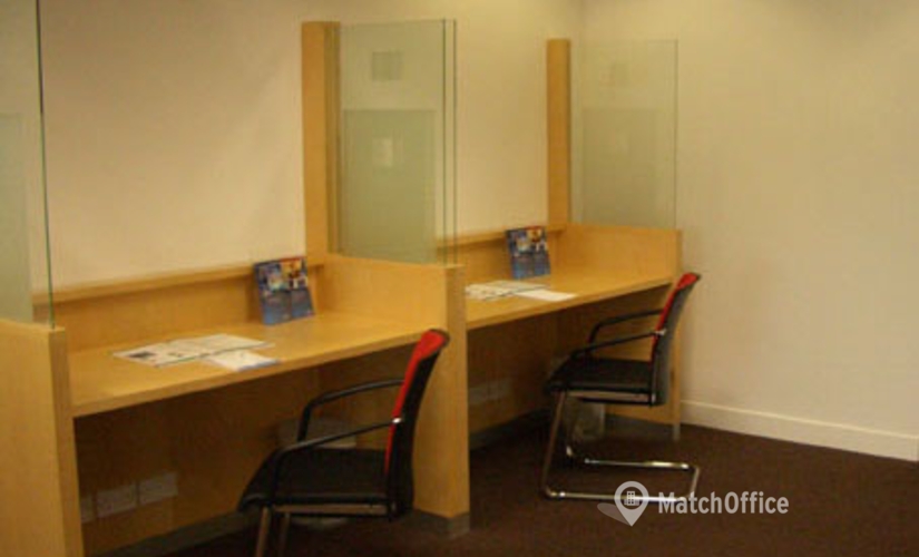 100 m² Business center property for rent in Dubai, Burjuman Business Tower (%[postal_code]) - 1 | MatchOffice