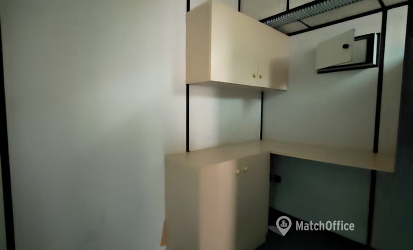 Office Baniyas Square Station 00000 Dubai