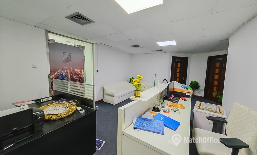 Office Al Garhoud 00000 Dubai