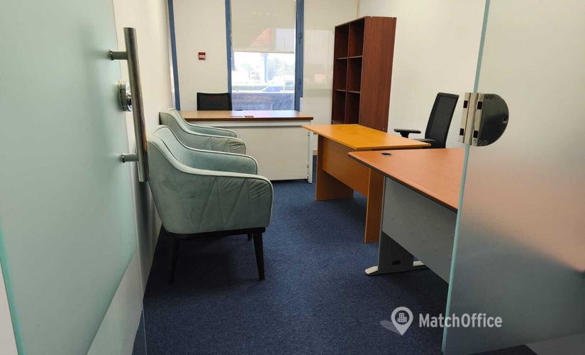 Office 777V+Q8G 000 Dubai