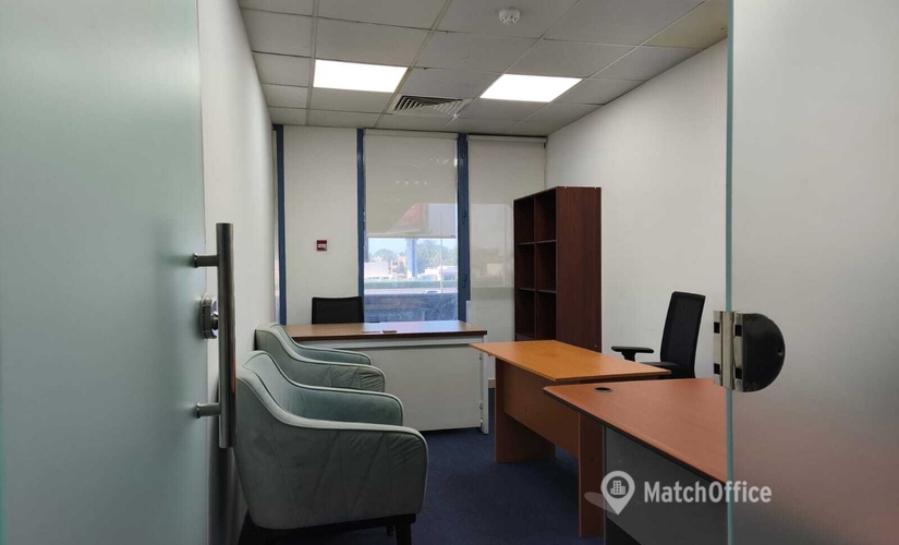 Office 777V+Q8G 000 Dubai