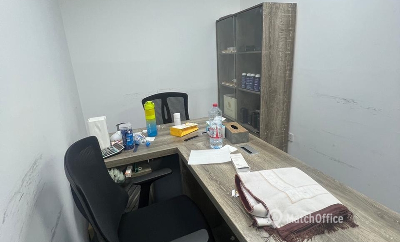 Office 777V+Q8G 000 Dubai