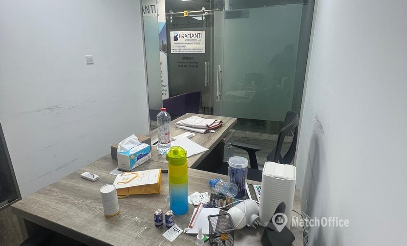 Office 777V+Q8G 000 Dubai