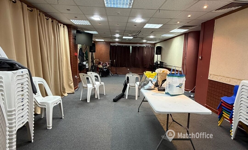 Office Khalid Bin Al Waleed Rd 00000 Dubai
