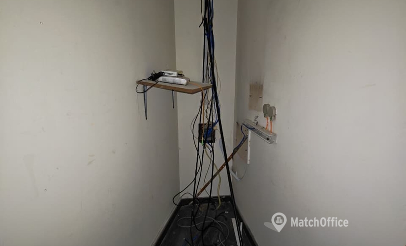 Office Al Muraqqabat 00000 Dubai