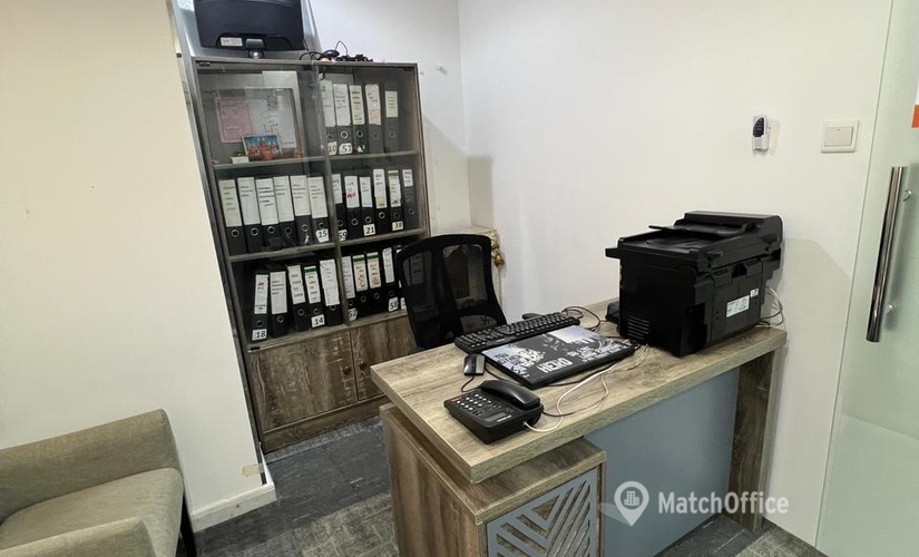 Office 777V+Q8G 000 Dubai