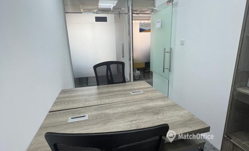 Office 777V+Q8G 000 Dubai