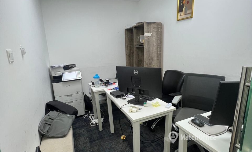 Office 777V+Q8G 000 Dubai