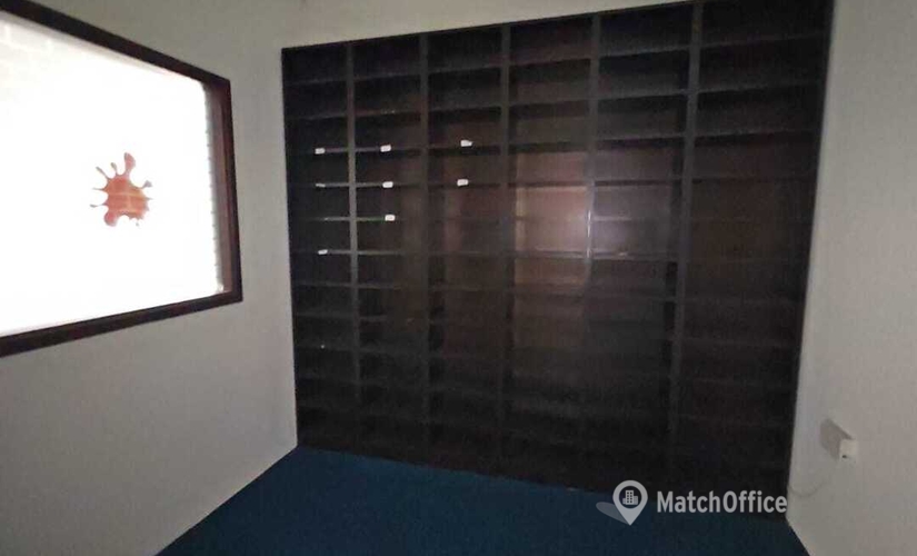 Office Al Rigga 00000 Dubai