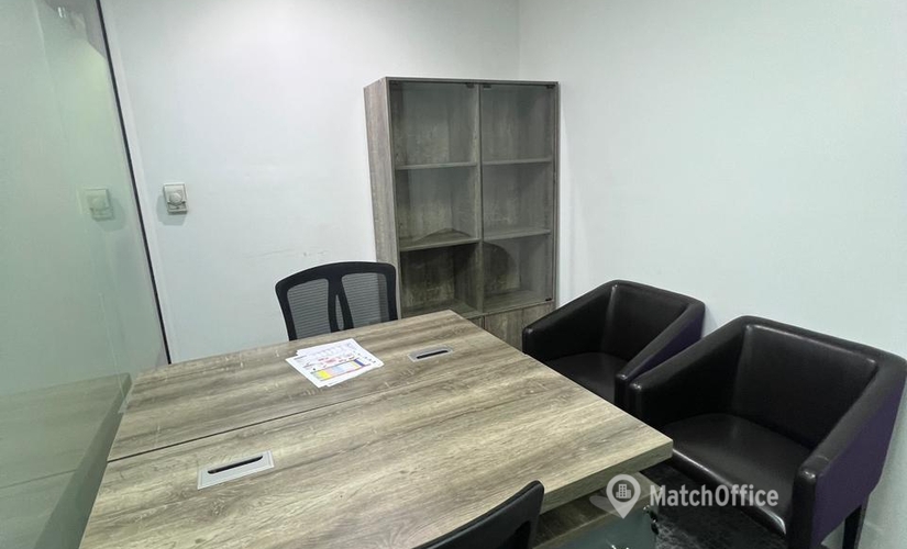 Office 777V+Q8G 0000 Dubai