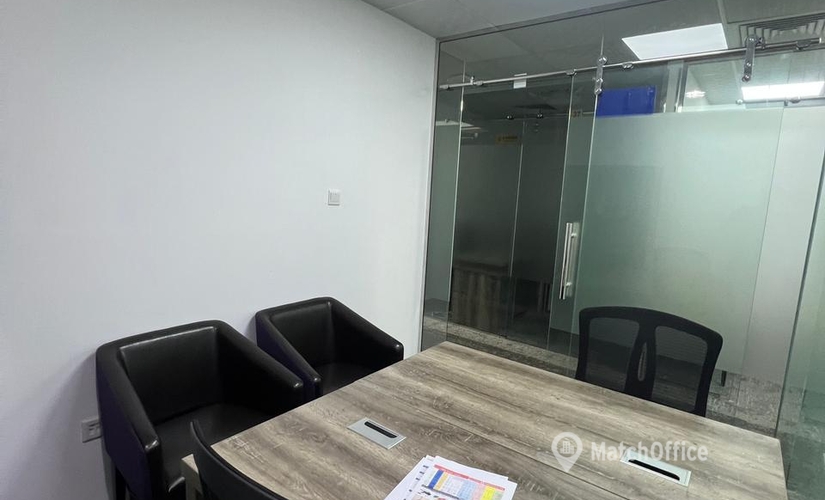 Office 777V+Q8G 0000 Dubai