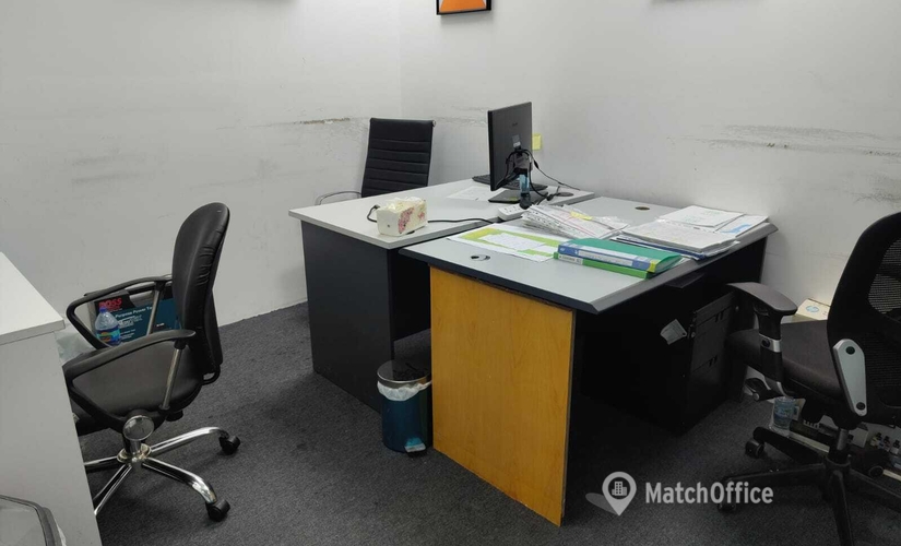 Office 777V+Q8G 000 Dubai