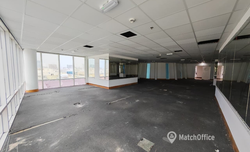 Office Khalid Bin Al Waleed Rd 00000 Dubai