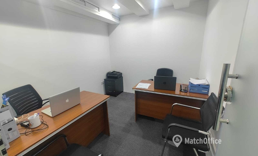 Office 777V+Q8G 000 Dubai