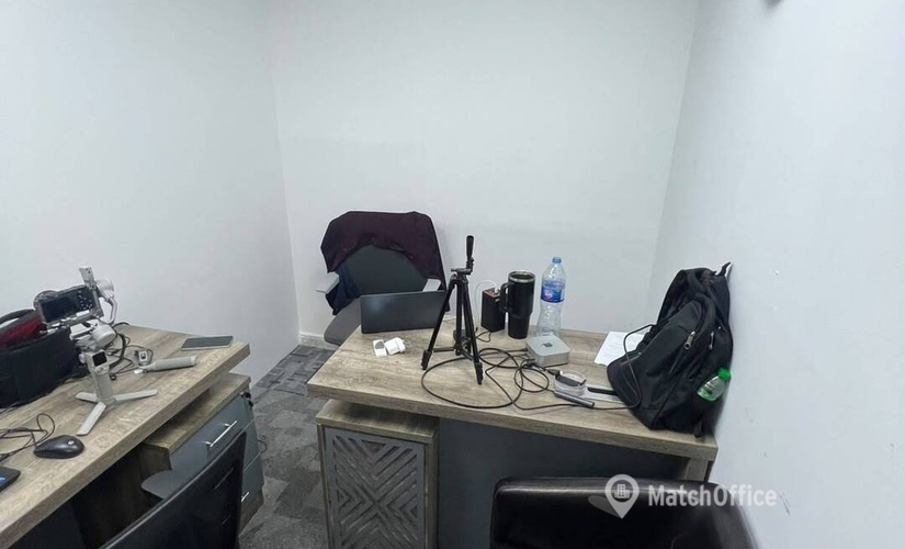 Office 777V+Q8G 000 Dubai
