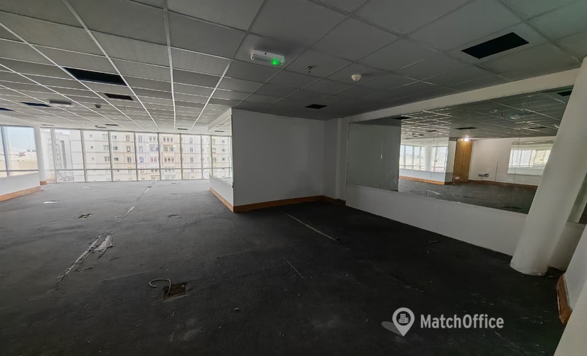 Office Khalid Bin Al Waleed Rd 00000 Dubai