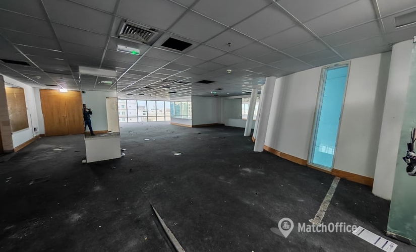 Office Khalid Bin Al Waleed Rd 00000 Dubai