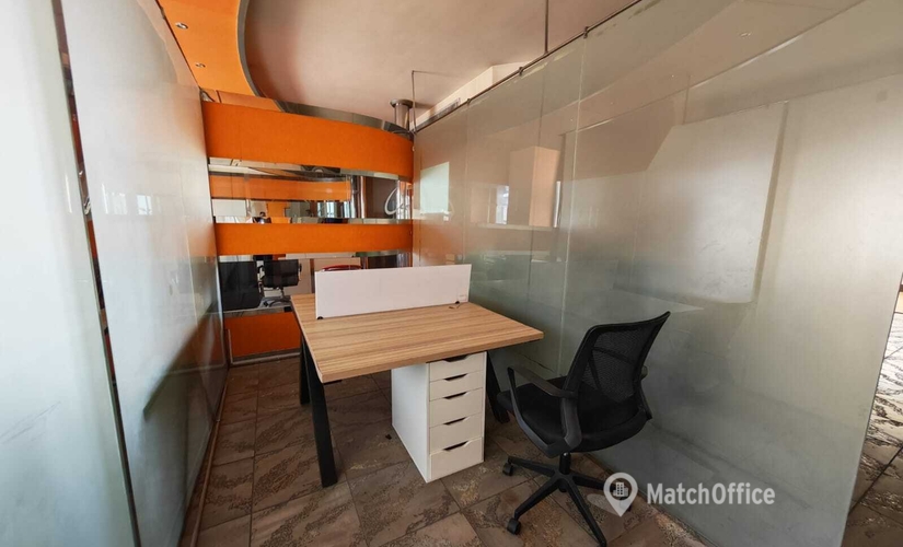 Office Al Maktoum Rd 00000 Dubai