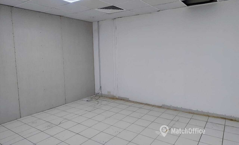 Office Al Garhoud 00000 Dubai