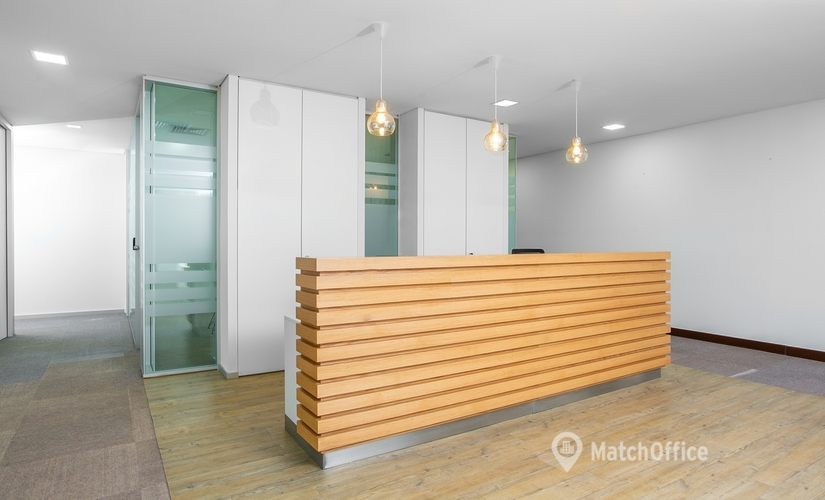 70 m² Coworking space in Luanda Sul, Avenida Talatona () - 1 | MatchOffice