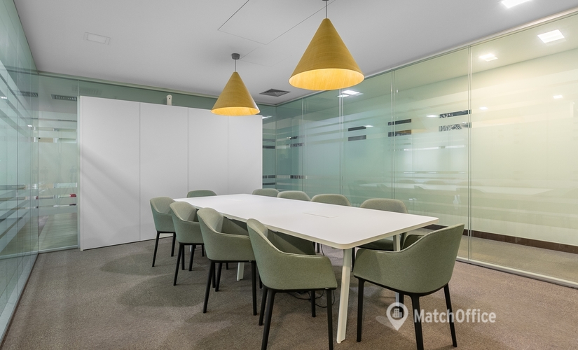 35 m² Convention center in Luanda Sul, Avenida Talatona () - 1 | MatchOffice