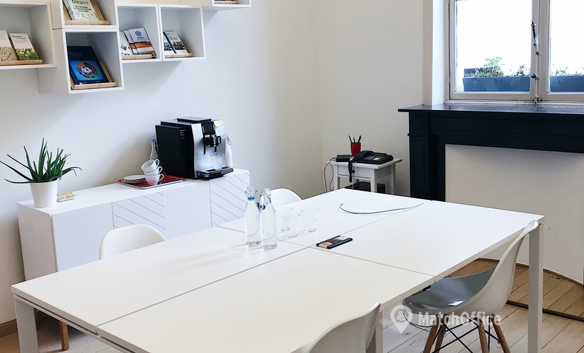 Bedrijventerrein te huur  Stad Brussel, Rue du Congrès 35, 80 m², - 2 | MatchOffice.be