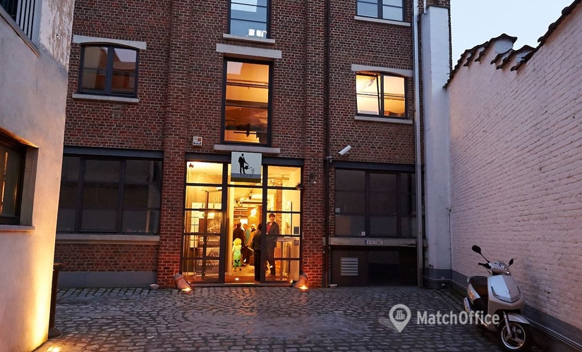 Parc d'affaires à louer à Oudergem, Avenue des Volontaires 19, 400 m², - 4 | MatchOffice
