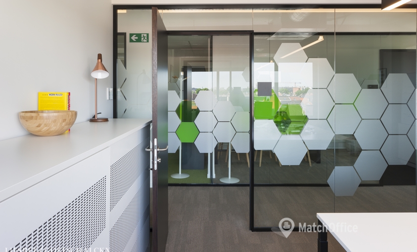 Bedrijvenpark te huur Antwerpen, Uitbreidingstraat 66, 380 m², - 3 | MatchOffice.be