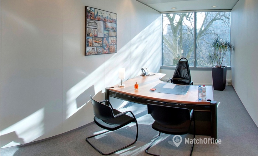 Coworking à louer à Ixelles, 38/40 square de Meeûs, 150 m², - 4 | MatchOffice.be