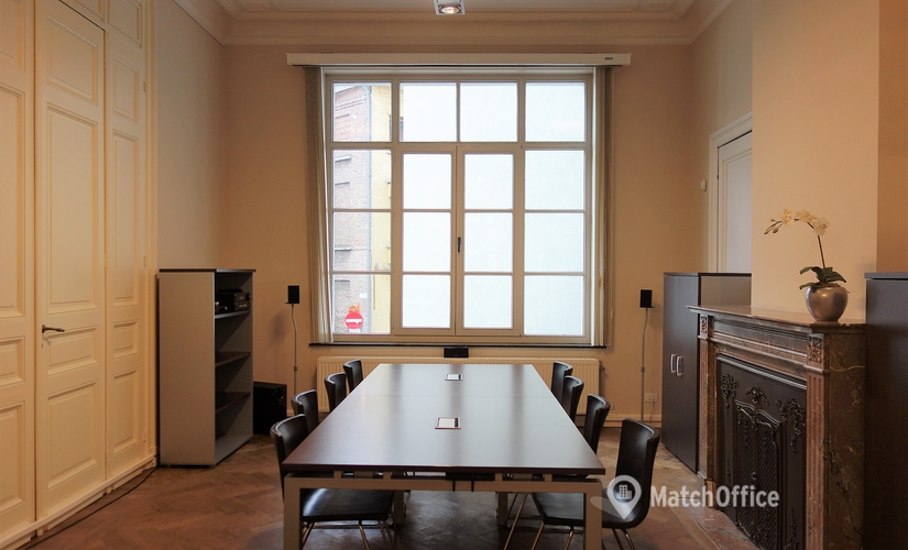 Book a 26 m² Meeting room in Gent, Gebroeders Vandeveldestraat 68 (9000) - 5 | MatchOffice