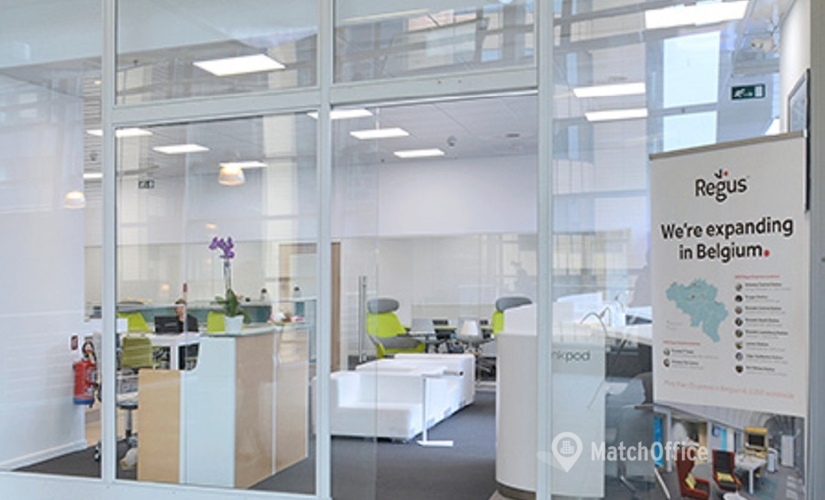 Bureau coworking à louer à Anderlecht, Avenue Fonsny 46, 30 m², - 1 | MatchOffice.be