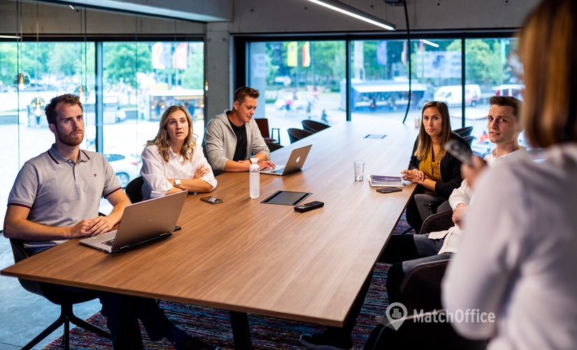 42 m² Business space property for rent in Hasselt, Kolonel Dusartplein 28b (3500) - 0 | MatchOffice.com