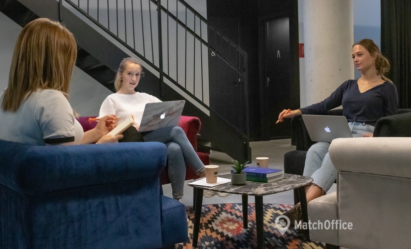 42 m² Serviced office building for rent in Hasselt, Kolonel Dusartplein 28b (3500) - 2 | MatchOffice.com