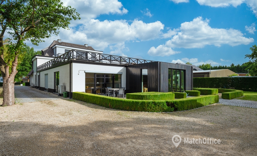 Bedrijventerrein te huur  Brasschaat, Bredabaan 859, 40 m², - 1 | MatchOffice.be
