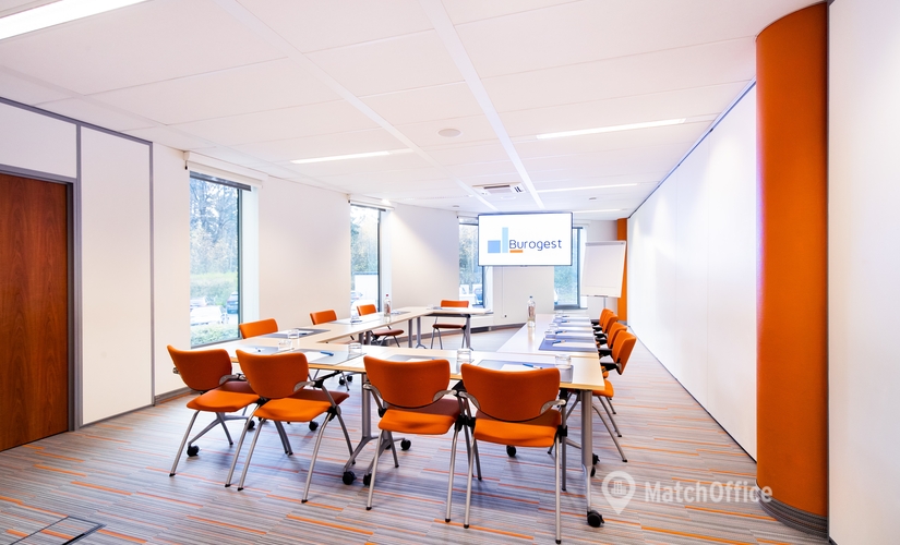 Bureaux équipés à louer à Namur, Avenue des Dessus-de-Lives, 1000 m², - 10 | MatchOffice.be