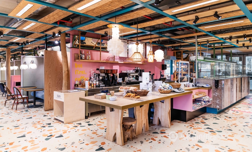 Bedrijventerrein te huur  Elsene, Avenue Arnaud Fraiteur 15, 5000 m², - 2 | MatchOffice.be
