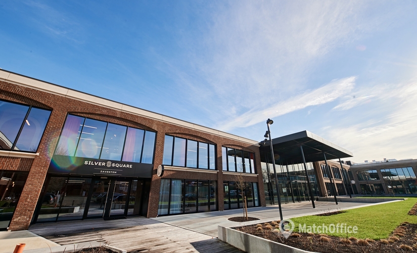 Bureaux équipés à louer à Bruxelles Aéroport, Ikaroslaan 1, 2729 m², - 1 | MatchOffice.be