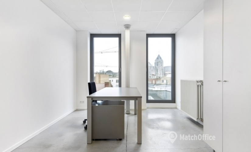 Bureaux équipés à louer à Courtrai, Leiestraat 22, 40 m², - 0 | MatchOffice.be