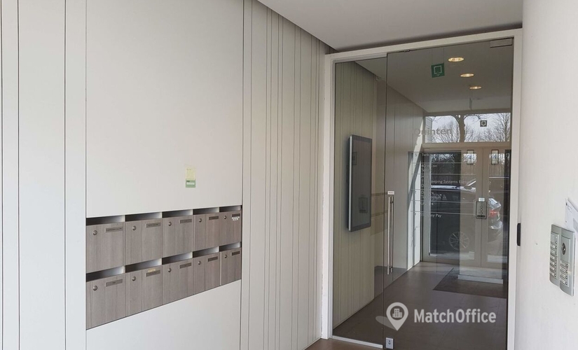 40 m² Serviced office place up for rent in Antwerp, Uitbreidingstraat 60 (2600) - 1 | MatchOffice