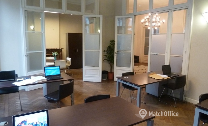 10 m² Shared workspace  in Gent, Gebroeders Vandeveldestraat 68 (9000) - 4 | MatchOffice.com