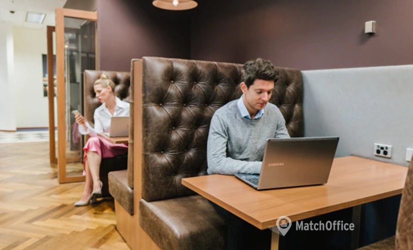 Bedrijventerrein te huur  Etterbeek, Rond-point Robert Schuman, 60 m², - 3 | MatchOffice.be