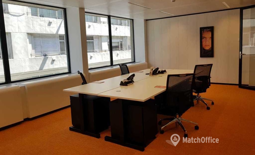 250 m² Shared workspace  in Ixelles, Avenue Marnix 13-17 (1000) - 2 | MatchOffice.com