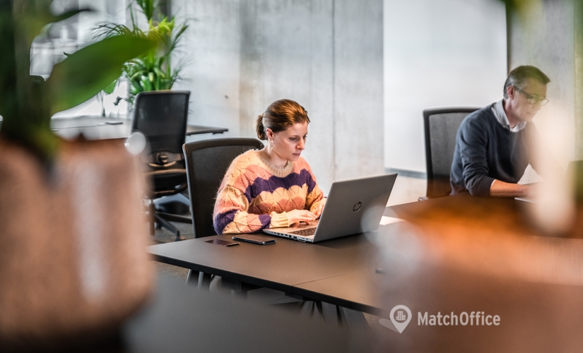 185 m² Shared workspace  in Bruges, Kapellestraat 138 (8020) - 0 | MatchOffice