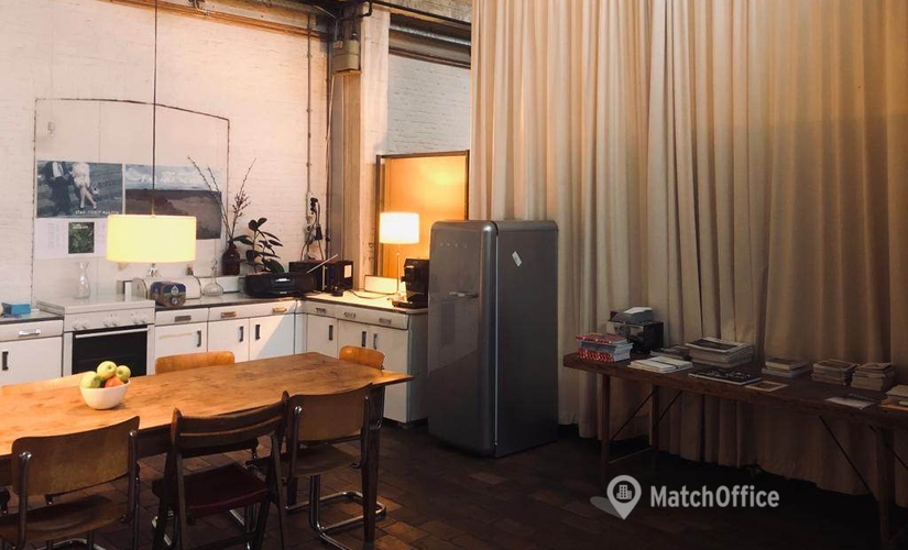 Coworking te huur  Antwerpen, Hessenplein 2, 300 m², - 1 | MatchOffice.be