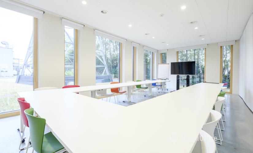 Bedrijventerrein te huur  Anderlecht, ALLEE DE LA RECHERCHE 12, 664 m², - 16 | MatchOffice.be