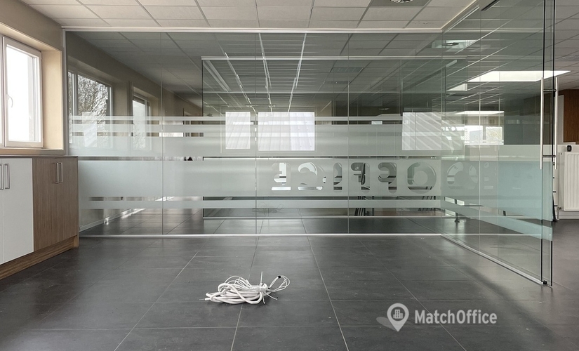 Business center te huur  Sint-Truiden, Bedrijvenstraat 4502, 340 m², - 4 | MatchOffice.be