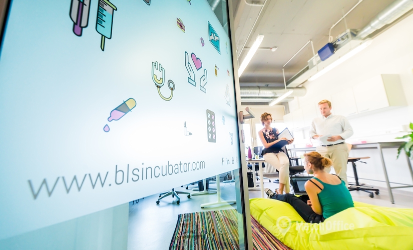 Bureaux partagés à louer à Woluwe-Saint-Lambert, Clos Chapelle-aux-Champs 30, 42 m², - 2 | MatchOffice.be